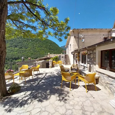 Ellera Bed & Breakfast *