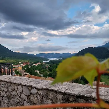 Ellera Bed & Breakfast